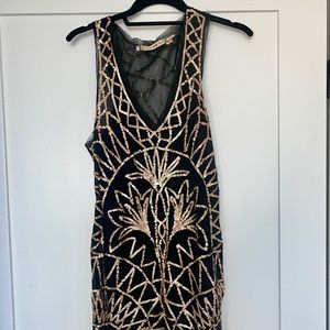 Chelsea & Violet Black & Gold Sequin Tunic